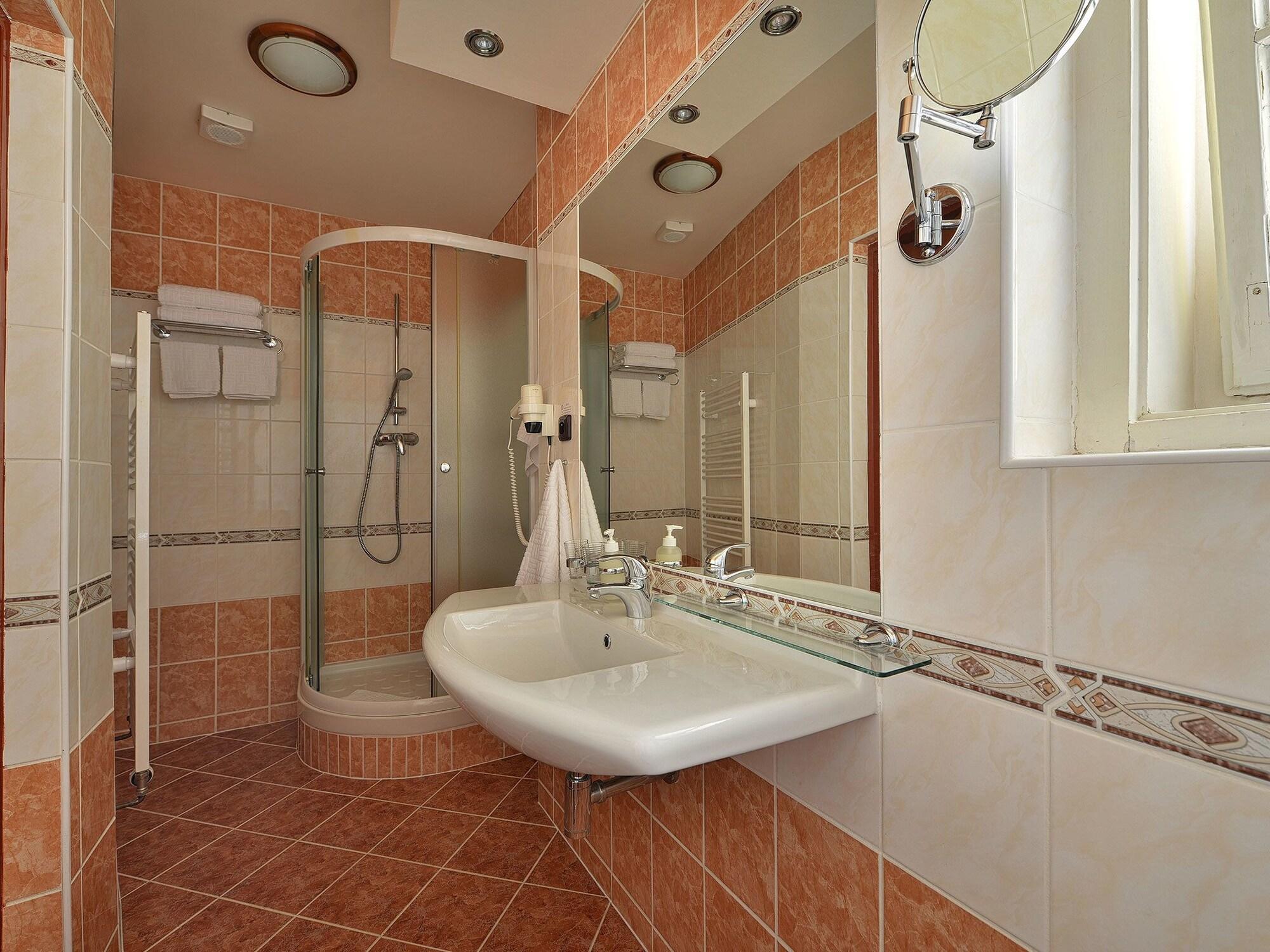 Ea Hotel Jessenius カルロヴィ・ヴァリ エクステリア 写真